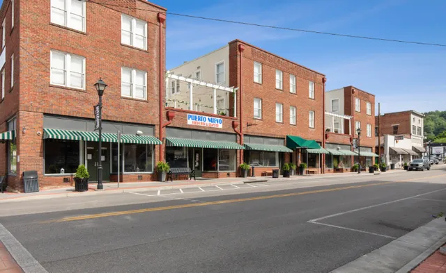 The Western Front Hotel