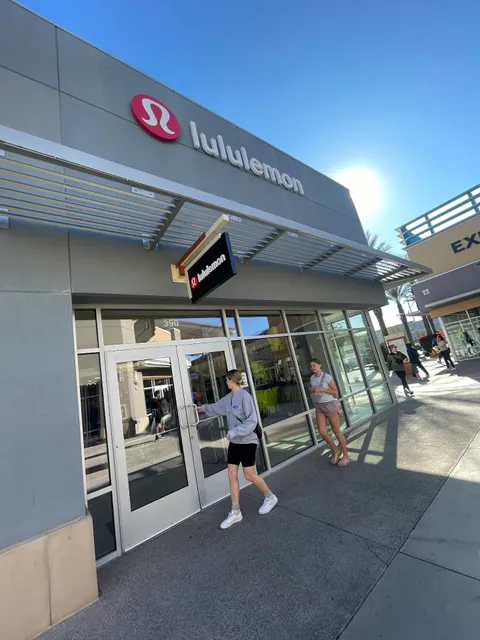 lululemon