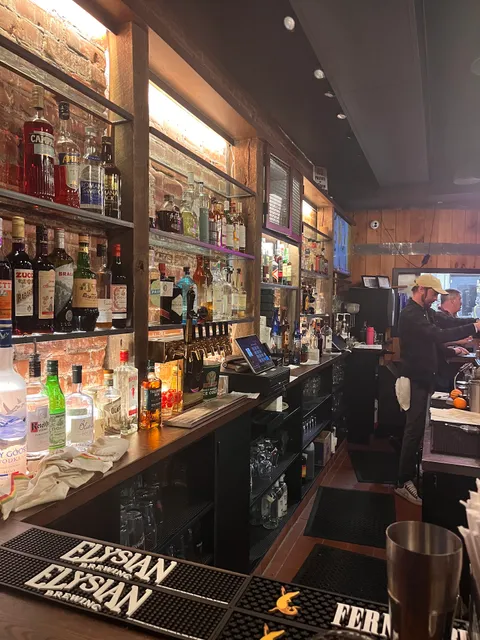 THE CROokED GOAT KITCHEN & BAR