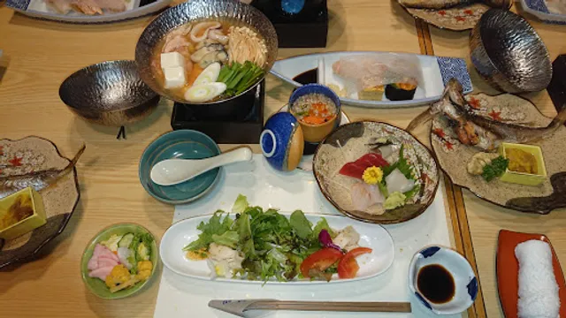 炭火焼･寿司 味処浜銀