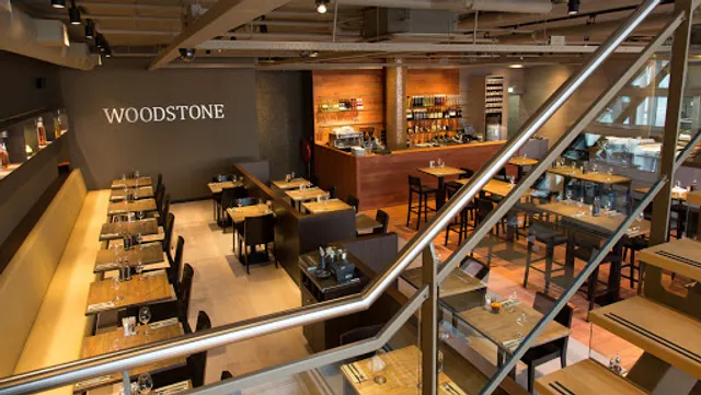 WOODSTONE Pizza and Wine