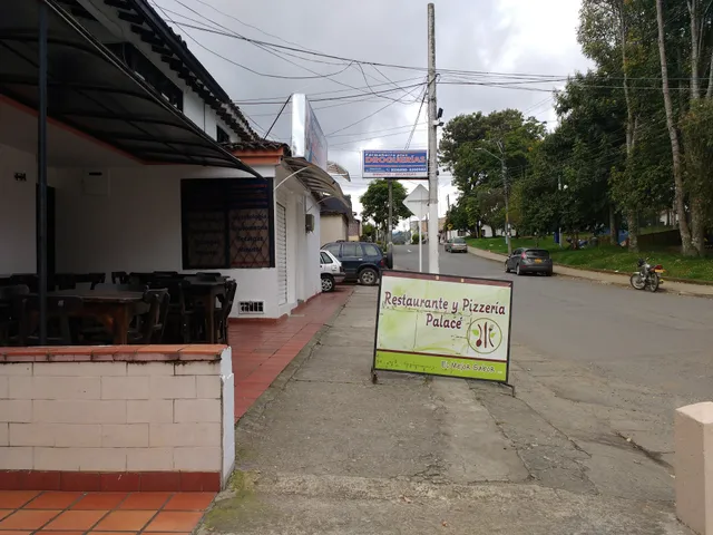 Restaurante Y Pizzeria Palacé