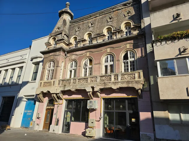 Old Town Apartment next to sea Constanta