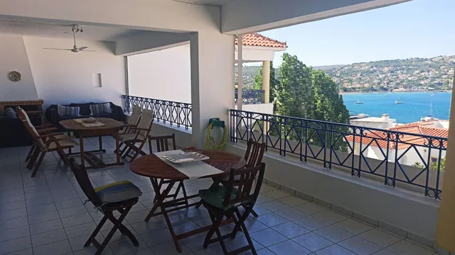 Bay View apartment Porto Rafti