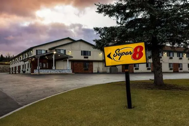 Super 8 by Wyndham Amsterdam