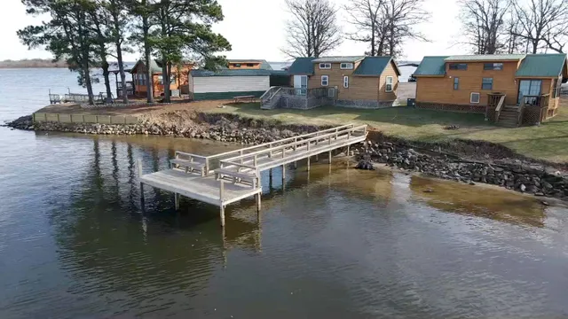 Pope's Landing Marina & RV Resort