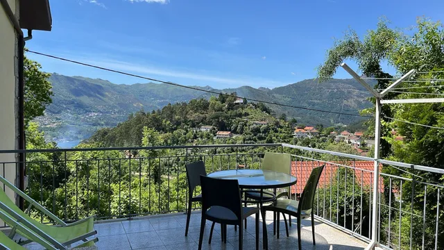 Casa de Casarelhos T0-T2 - AL-153576