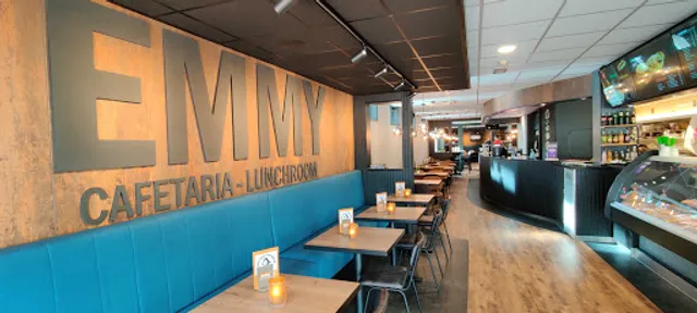 Cafetaria Lunchroom Emmy