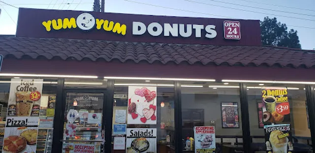 Yum Yum Donuts