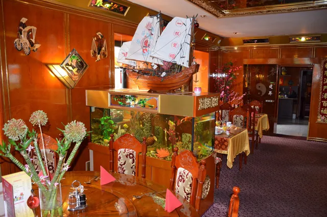 Hotel & Restaurant Golden Village