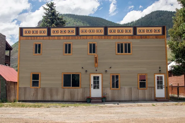 Kendall Mountain Lodge