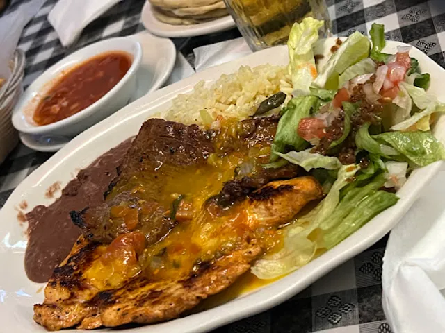 Las Americas Restaurant