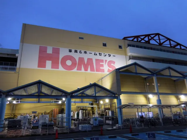 島忠ホームズ 葛西店家具フロア