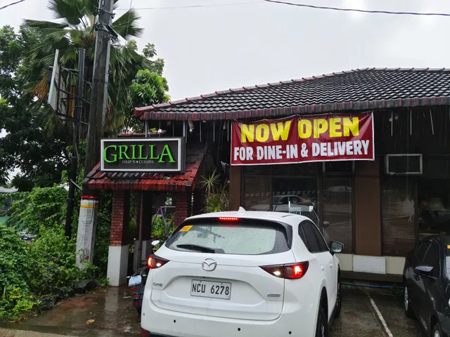 Grilla Bar And Grill