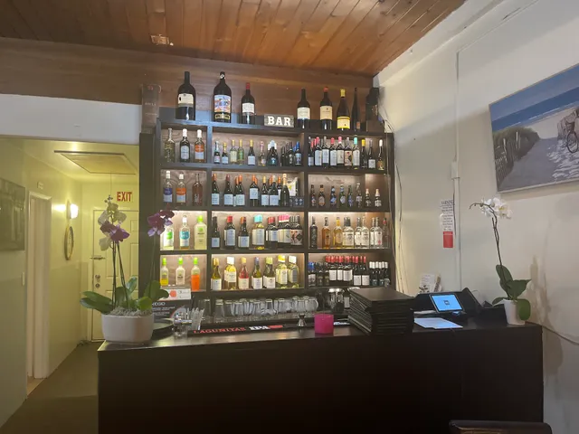 Lighthouse Bistro Global Cuisine