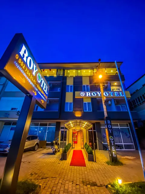 Roy Otel Akçay