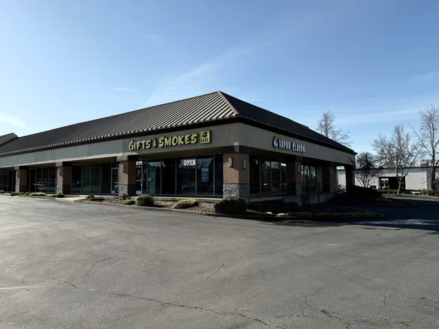 710 Rocklin - Gifts & Smokes - GAS