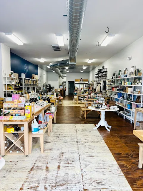 General Store Shops & Cafe