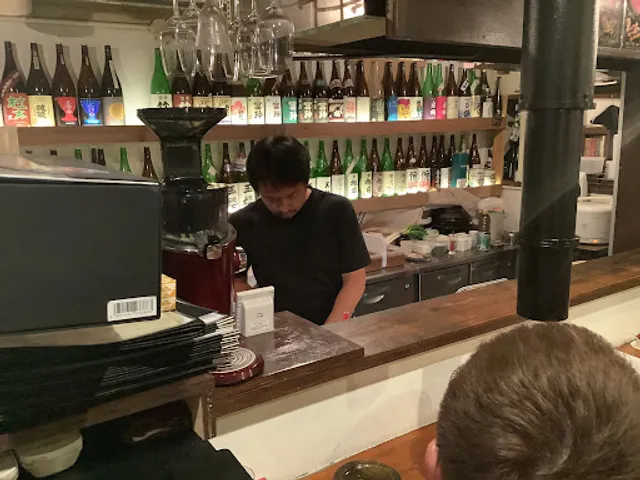 炭火焼肉ホルモン はちすけ 広島本店