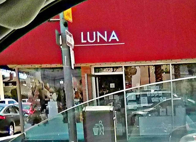 Luna Belmont Shore