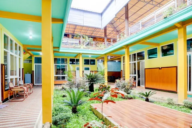 OYO 90303 Cafe & Homestay Kolam Pancing Abah