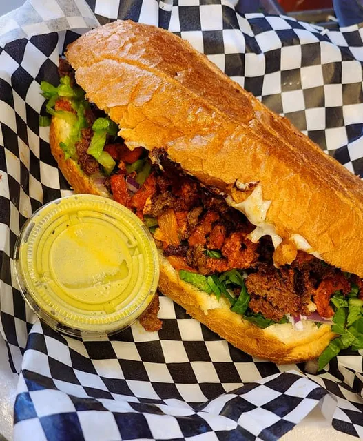 Regios Tacos y Antojitos