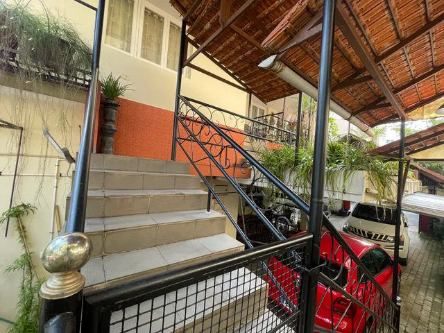 Fernandes Guest House