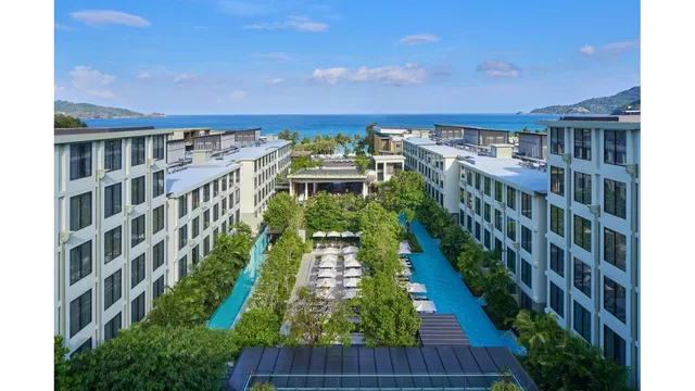 Four Points by Sheraton Phuket Patong Beach Resort