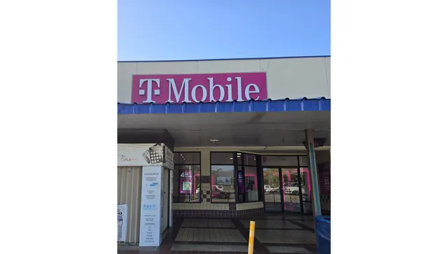 T-Mobile Authorized Retailer
