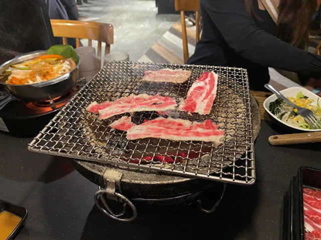 田季發爺燒肉 高雄中山店