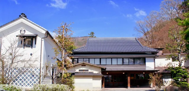 目之湯旅館 紫山楼