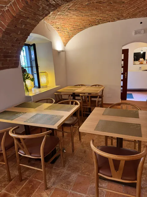 Niam Niam Garden Chinese Restaurant