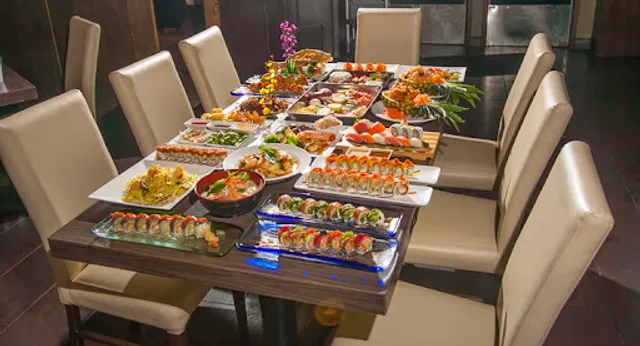 Green Ginger Asian Fusion Restaurant (PTC location)