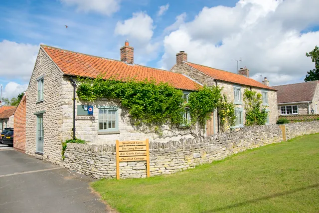 Cottages Westfield Farm