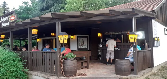 Orfű Dollár utca 7