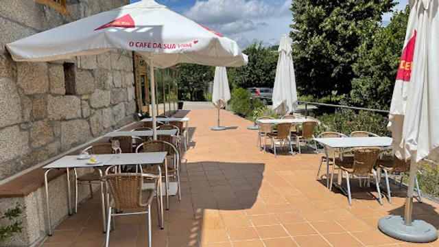 Quinta do Outeiro restaurant & vineyards