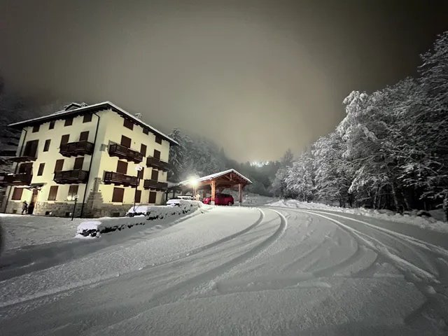 Cervinia House - Alpine apartments and Chalet