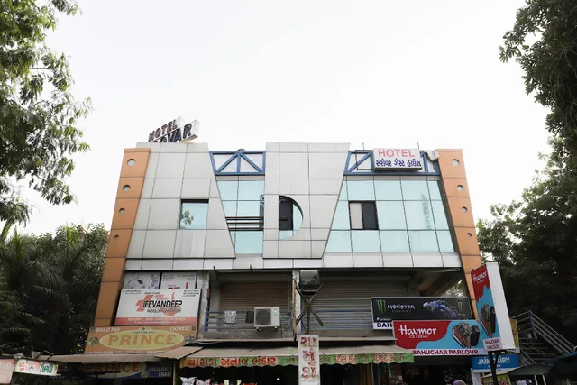 SPOT ON Hotel Sarovar Guest House