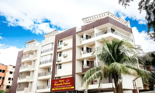 Magadh Palace Guest House @499couple friendly hourly stay available