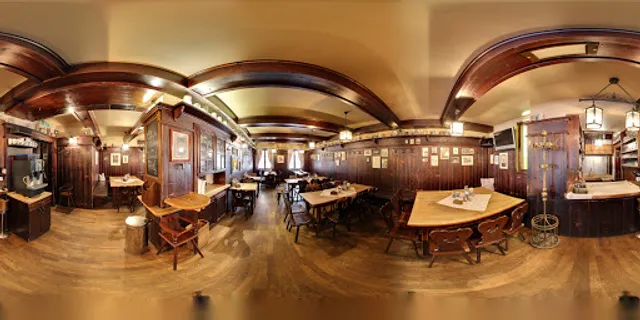 Nuernberger Bratwurst Gloeckl am Dom