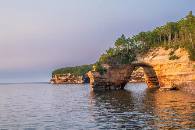 Pictured Rocks Cruises, LLC.