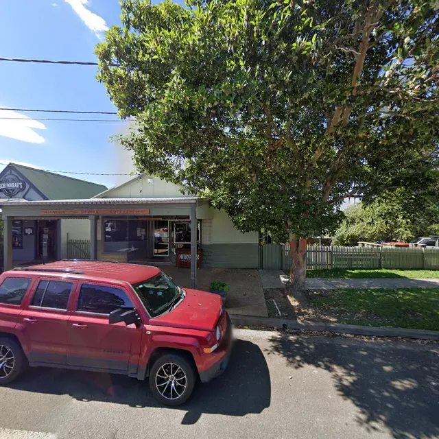 Lisa's Bright Side Cafe