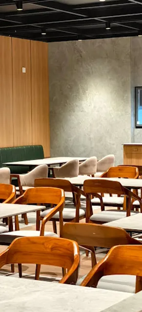 Siddhi Sree Vinayaka Pure Vegetarian Restaurant