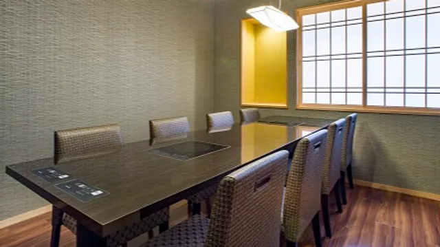 Washoku-Nabedokoro Sushihan Tenjinbashi