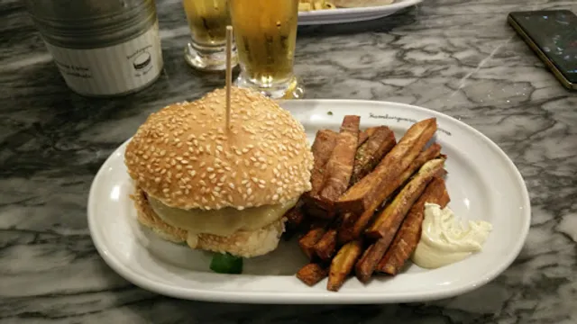 Hamburgueria do Bairro (Restelo)