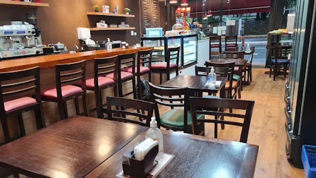 Mirante 53 - Empório & Café