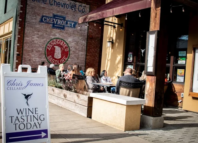 Chris James Cellars McMinnville Tasting Room | Award winning wines | distinctive whites. elegant reds.