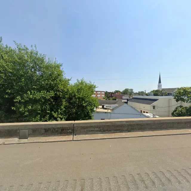 Colonial Square Shopping Center