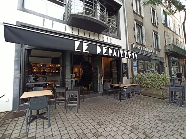 Le Dérailleur | Bar, Brasserie & Co