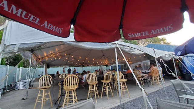 Litchfield's Bar and Grill